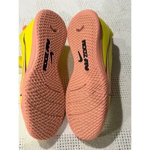 Nike Air Zoom Mercurial Kids Soccer Shoes Yellow Pink DJ5613-710 Size 4.5Y